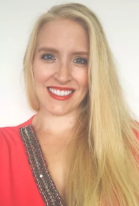 Rachael Summers, Earth Breath Yoga Owner